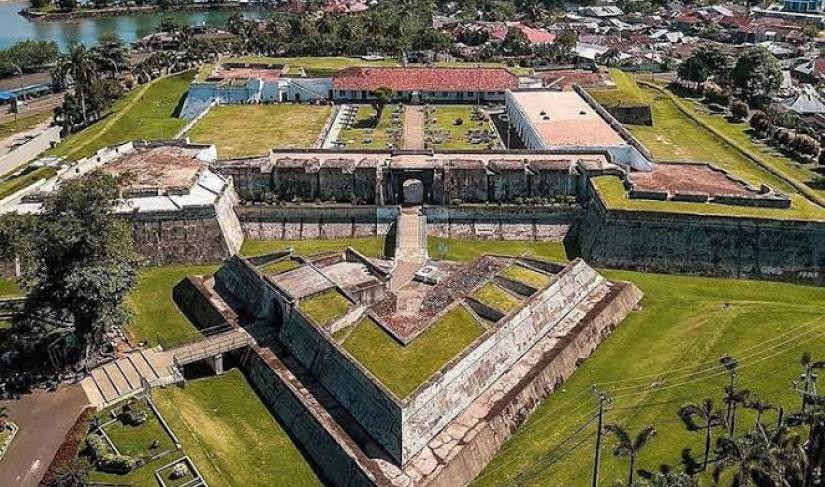 Objek Wisata Sejarah Benteng Marlborough/dok.net