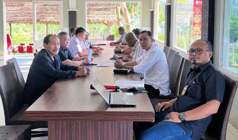  Dewan Pengurus Daerah (DPD) Organda Kota Bengkulu dan Provinsi Bengkulu Bersama Pengusaha Angkutan Darat Penumpang Menggelar Rapat Penetapan Tarif AKAP Kelas Non Ekonomi di Provinsi Bengkulu Untuk Angkutan Lebaran 2023/don/