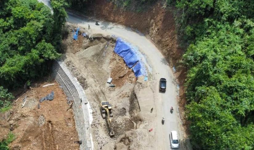 Proyek Jalan CV CV. Anugrah Jaya Bersama