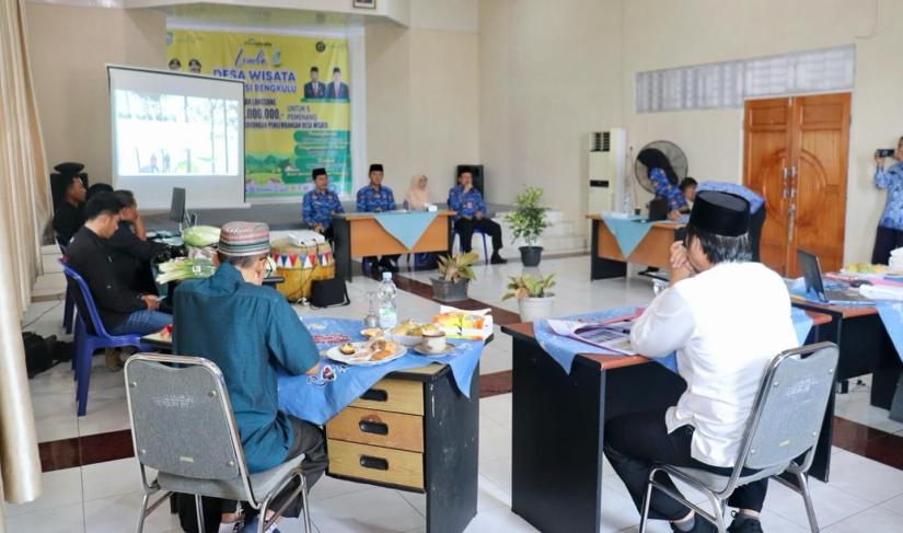 Presentasi 10 Besar Lomba Desa.