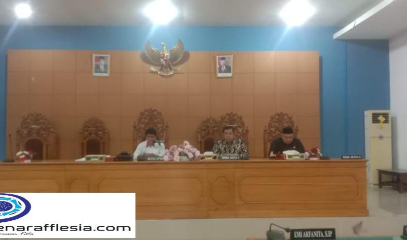 Bahas Kerja Bapemperda Terhadap Propemperda Tahun 2024, DPRD BU Adakan Rapat Paripurna Internal./Poto Redy penarafflesia.com