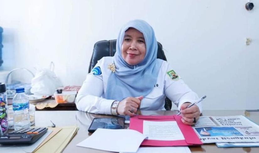 Kadis Kominfo Oslita Muslimin usai diwawancarai.