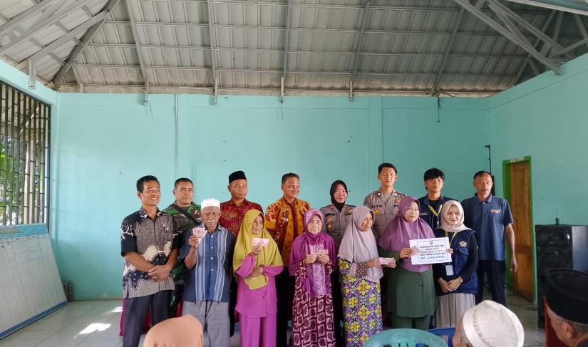 Pembagian blt dd desa air baus bulan Juli tahun 2024." Redy Penarafflesia.com "