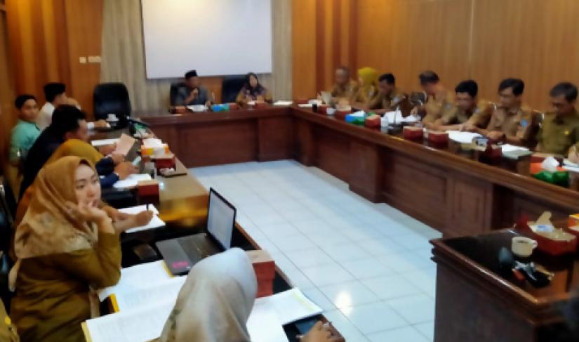 Bapemperda DPRD BU Rapat Bersama TAPD Masa Sidang Ke Dua Anggaran 2024