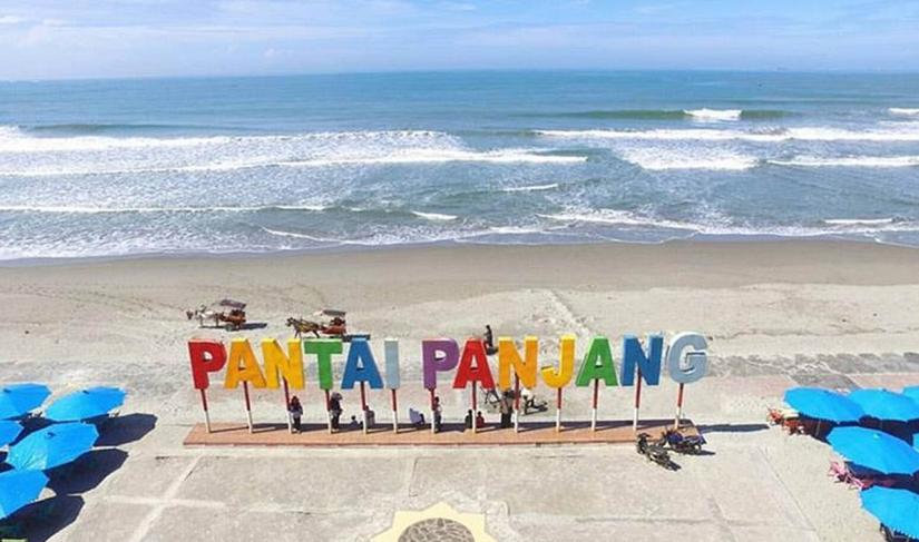 Pantai Panjang Kota Bengkulu (foto:Yusuf/Penarafflesia.com).