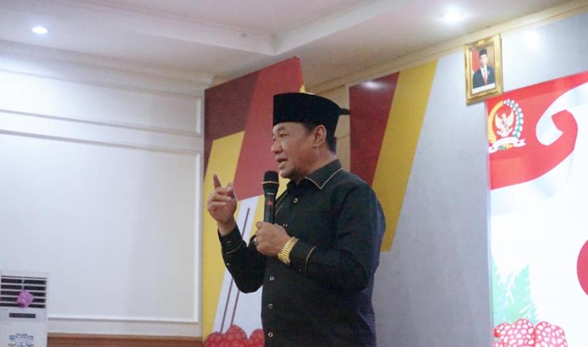 Plt. Gubernur Bengkulu, Rosjonsyah saat mengajak seluruh pihak menciptakan Pilkada damai, Minggu (27/10/2024). (Redi-PenaRafflesia.Com)