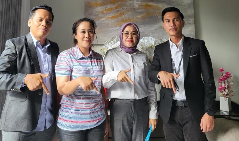 Sudi S Simarmata, SH, Henny Anggraini, SH, MH, dan Wawan Ersanovi, SH, Tim Hukum Elisa Ermasari, calon anggota DPD RI nomor urut 7 (Poto/Dok).