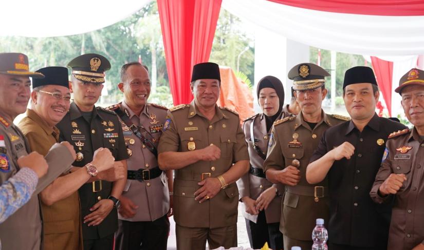 Rosjonsyah Hadiri HUT Satpol PP dan Satlinmas 
