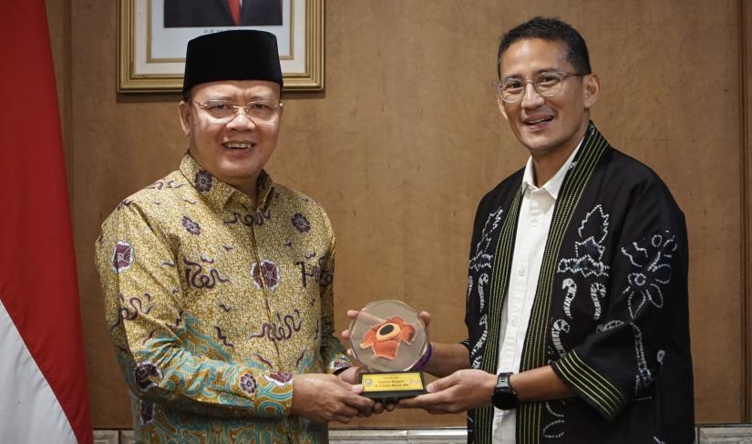 Audiensi Gubernur Bengkulu dengan Menteri Pariwisata dan Ekonomi Kreatif (Menparekraf) Sandiaga Uno pada Kamis (14/3)