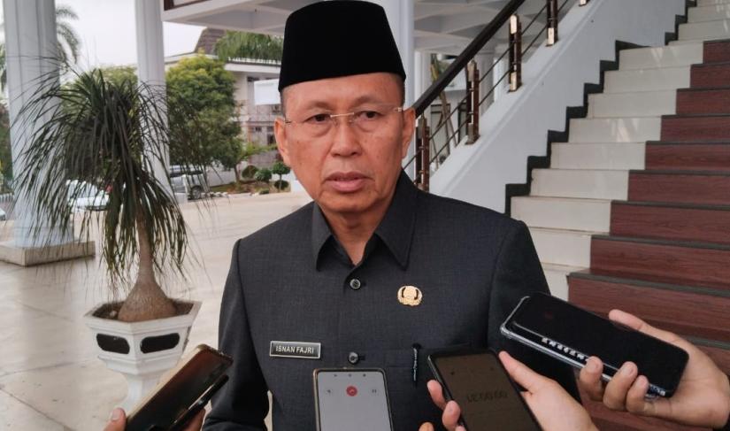Sekda Isnan Fajri 