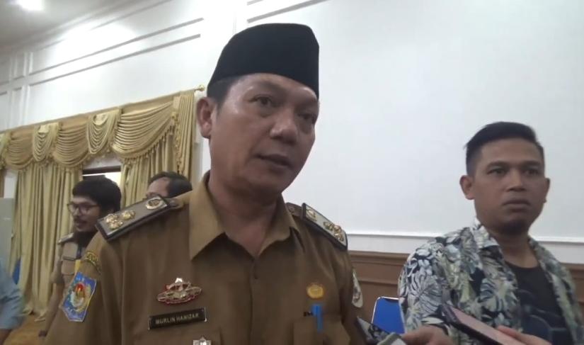 Kadispar Murlin Hanizar.