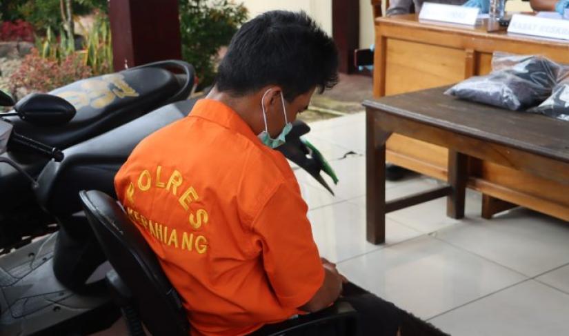 Terduga Pelaku Diamankan Polisi (Foto/Ist/PolresKph)