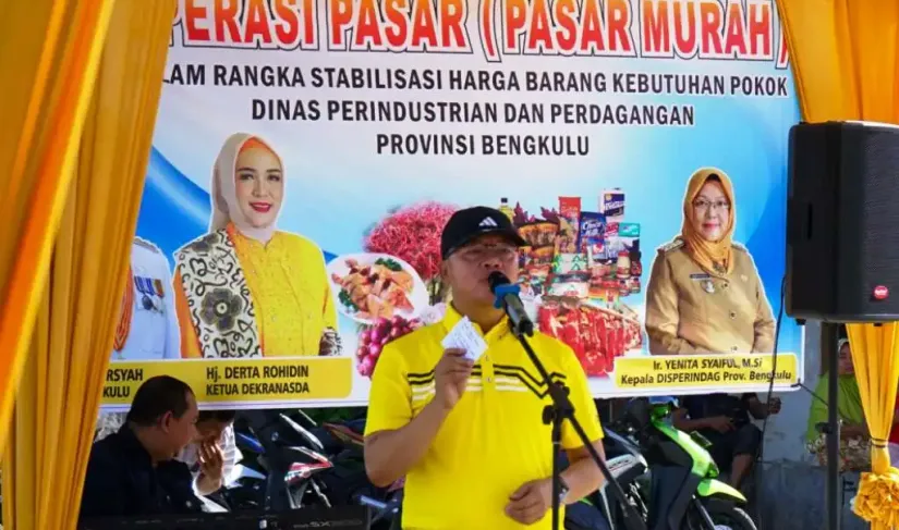 Operasi Pasar Murah di Bengkulu Tengah: Langkah Strategis Gubernur Rohidin untuk Kendalikan Inflasi Foto/Dok