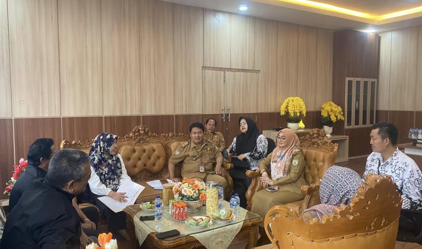 Sekretaris Disdikbud Provinsi Bengkulu, Reri Marfiani, S.E., M.Ak