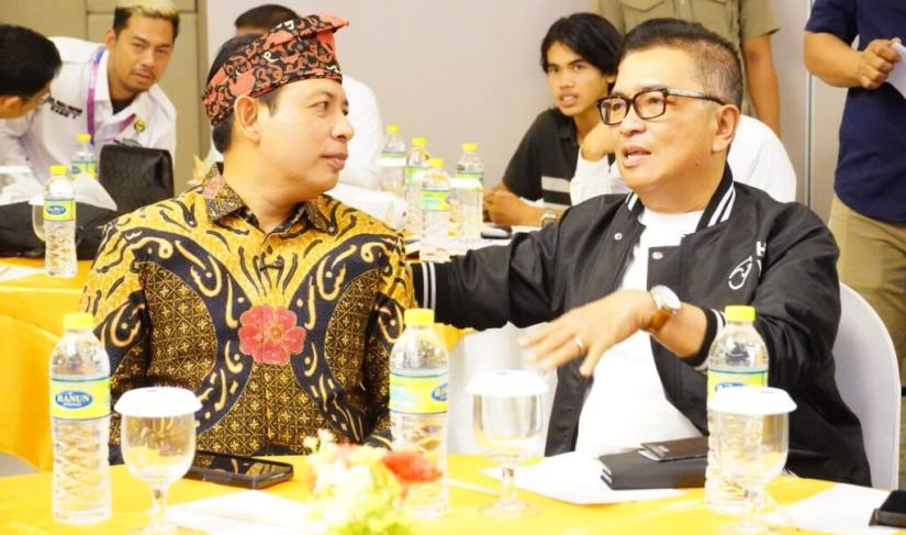 Dedy Wahyudi bersama Helmy Yahya