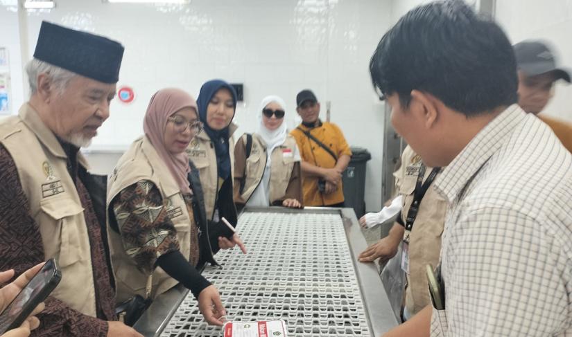 Anggota Komite III DPD RI, Senator Apt. Destita Khairilisani, S.Farm., M.S.M., melakukan kunjungan kerja ke daerah kerja di Kantor Layanan Haji di Mekah untuk meninjau langsung persiapan layanan ibadah haji bagi jemaah Indonesia, Rabu-Kamis (16-17/4) waktu setempat.