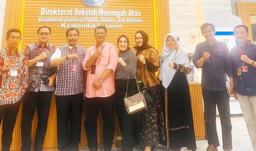 Komisi IV DPRD Provinsi Bengkulu saat melakukan kunker ke Dirjen PAUD, Dikdas dan Dikmen Kemendikdasmen RI, Kamis (11/12/2025). (IST/PenaRafflesia.Com)
