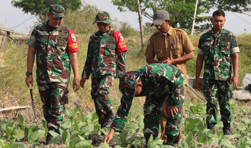 Dalam kesempatan tersebut, Kepala Desa Kesongo, Kusnadi, menyampaikan bahwa persoalan air menjadi salah satu kendala utama bagi petani tembakau, terutama saat memasuki musim kemarau.