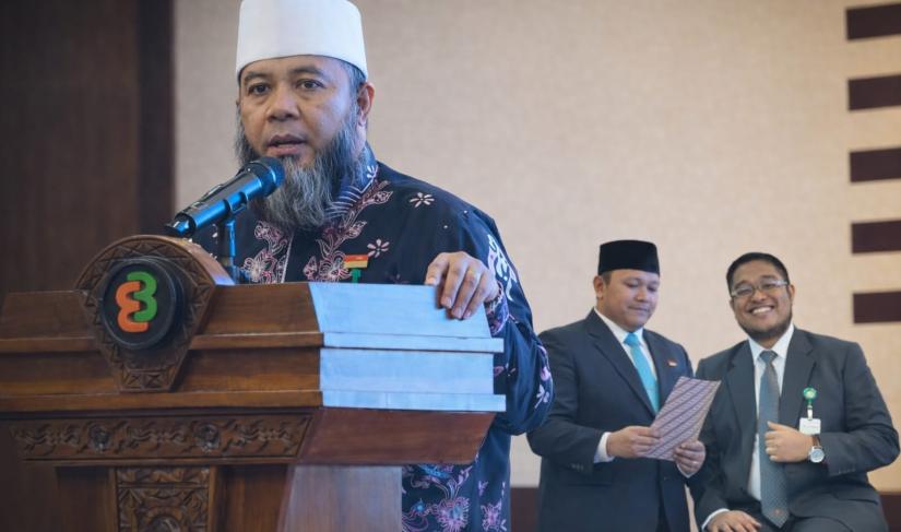 Gubernur Helmi Hasan Lantik Andaru Pranata sebagai Komisaris Nonindependen PT Bank Pembangunan Daerah Bengkulu masa jabatan 2026–2030.