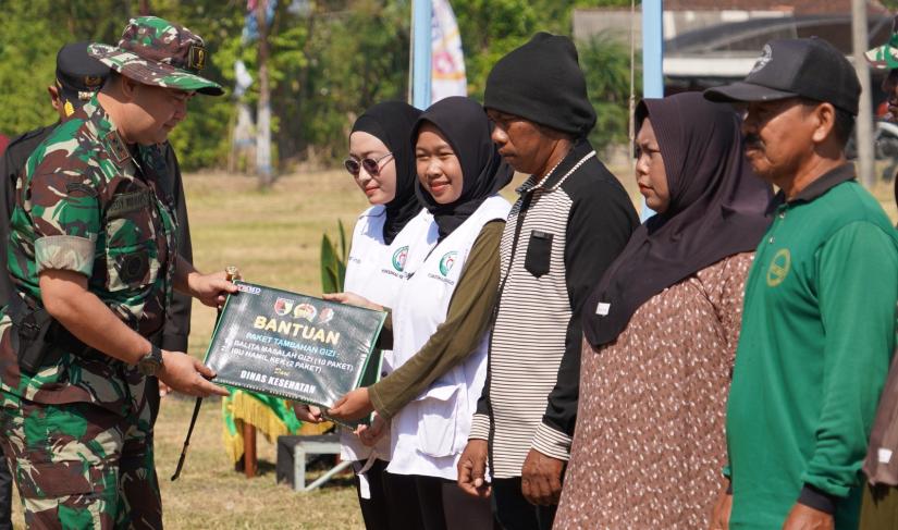 Pembukaan TMMD yang berlangsung di Lapangan Desa Mlideg, Rabu (15/7/2026), tidak hanya ditandai dengan seremoni resmi, tetapi juga diramaikan berbagai kegiatan sosial yang langsung menyentuh kebutuhan masyarakat