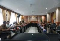 Pemkab BU kembali melakukan audiensi terkait Insprastruktur kewenangan provinsi, di ruangan rapat gubernur