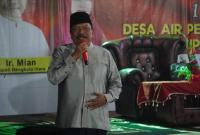 Bupati Bengkulu Utara Ir H Mian saat menyampaikan kata kata sambutan