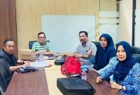 Persatuan Guru dari Sekolah Menengah Atas (SMA) 7 dan SMA 9 Kota Bengkulu menggelar kunjungan ke anggota Dewan Perwakilan Rakyat Daerah (DPRD) Provinsi Bengkulu, Selasa (2/5/2023).