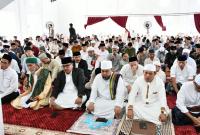 Tampak Walikota dan Wakil Walikota Bengkulu Solat Ied