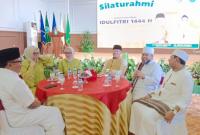 Momen saat Gubernur Rohidin dan Walikota Helmi Halal Bihalal