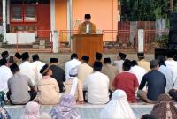 Gubernur Bengkulu Dr. H. Rohidin Mersyah bertindak sebagai Khotib Sholat Id di Seluma