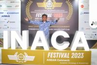 EGM Bandara Fatmawati Soekarno Bengkulu Ngatimin K Murtono saat berfoto di Ajang INACA Festival.