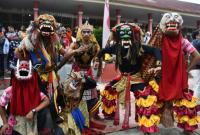 Penampilan Sanggar Wahyu Turonggo Mudo.