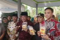 Wakil Gubernur Bengkulu Apresiasi Inovasi "Sosis KBP" dari Bumdes Kungkai Baru untuk Pencegahan Stunting.