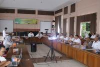 rapat Pra Rembuk Stunting Tingkat Kecamatan dan Penyamaan Persepsi Dalam Rangka Penginputan 8 (delapan) Aksi Konvergensi Penurunan Stunting Bengkulu Selatan 2023, di ruang Pola Bappeda Bengkulu Selatan