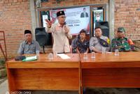 H. Suhandi, S.Sos dari partai PKS gelar Reses untuk jemput Aspirasi masyarakat di Dapil Empat (IV) di desa Padang capo kecamatan Lubuk Sandi Kabupaten Seluma, Selasa (28/02/2023).