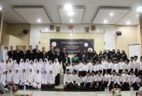 Foto Bersama Gubernur Bengkulu dan Santri Gontor