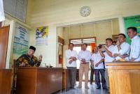 Gubernur Bengkulu Saat Nagntor Hari Pertama usai Libur Lebaran di Rejang Lebong