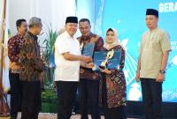 Pertemuan yang diikuti Gubernur, jajaran Forkopimda, Bupati/Walikota, Tim Pengendali Inflasi daerah serta stakeholder tekait membahas inflasi dan pertumbuhan ekonomi Bengkulu