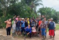  Mega Sulastri S.Sos membantu generasi muda Desa Padang Rambun dalam membangun sarana dan prasarana lapangan voli karena dengan berolahraga generasi muda terhindar dari kegiatan yang tidak bermanfaat.