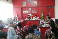Pemerintah Kabupaten melakukan rapat pembahasan pembentukan Panitia Hari Ulang Tahun (HUT) ke-20 Kabupaten Seluma