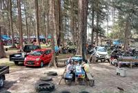 Objek Wisata Pantai Batu Kumbang.