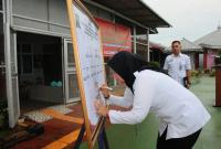 Lapas Perempuan Bengkulu Ikrar Netralitas ASN dan Tandatangani Komitmen Zona Integritas.