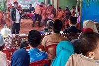 Bupati Seluma saat kegiatan sapa warga di desa Lubuk Ngantungan