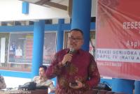 Kadis  Sahat Situmorang