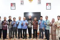 Investor Jepang Tertarik Kembangkan Budidaya Ikan Sidat di Bengkulu Selatan.
