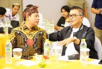 Dedy Wahyudi bersama Helmy Yahya