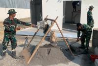 Salah satu sasaran yang saat ini menjadi fokus penyelesaian adalah pembangunan fasilitas Mandi, Cuci, Kakus (MCK) di kawasan Rest Area Terpadu, Desa Kesongo, Kecamatan Kedungadem, Kabupaten Bojonegoro, Senin (3/8/2026).