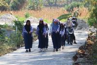 Pelaku UMKM kuliner mengikuti sosialisasi keamanan pangan yang diselenggarakan Satgas TMMD ke-129 Kodim 0813/Bojonegoro bersama Dinas Kesehatan Kabupaten Bojonegoro di Balai Desa Kesongo, Kecamatan Kedungadem, Rabu (5/8/2026). Kegiatan ini bertujuan meningkatkan pengetahuan pelaku usaha tentang pengolahan pangan yang aman, higienis, dan sehat. Foto: Deni Aripandi/Sumber TMMD Bojonegoro.