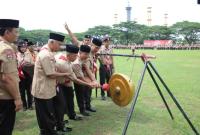 Bupati Asahan Taufik Zainal Abidin, S.Sos., M.Si membuka Jambore Gerakan Pramuka Cabang Asahan 2026 di Alun-Alun Rambate Rata Raya Kisaran, Rabu 13/5/2026.